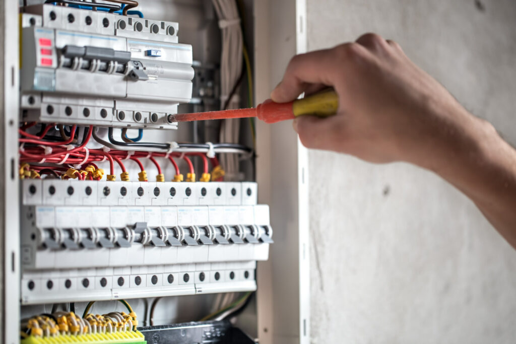 elektriciteitswerken limburg vlaams brabant